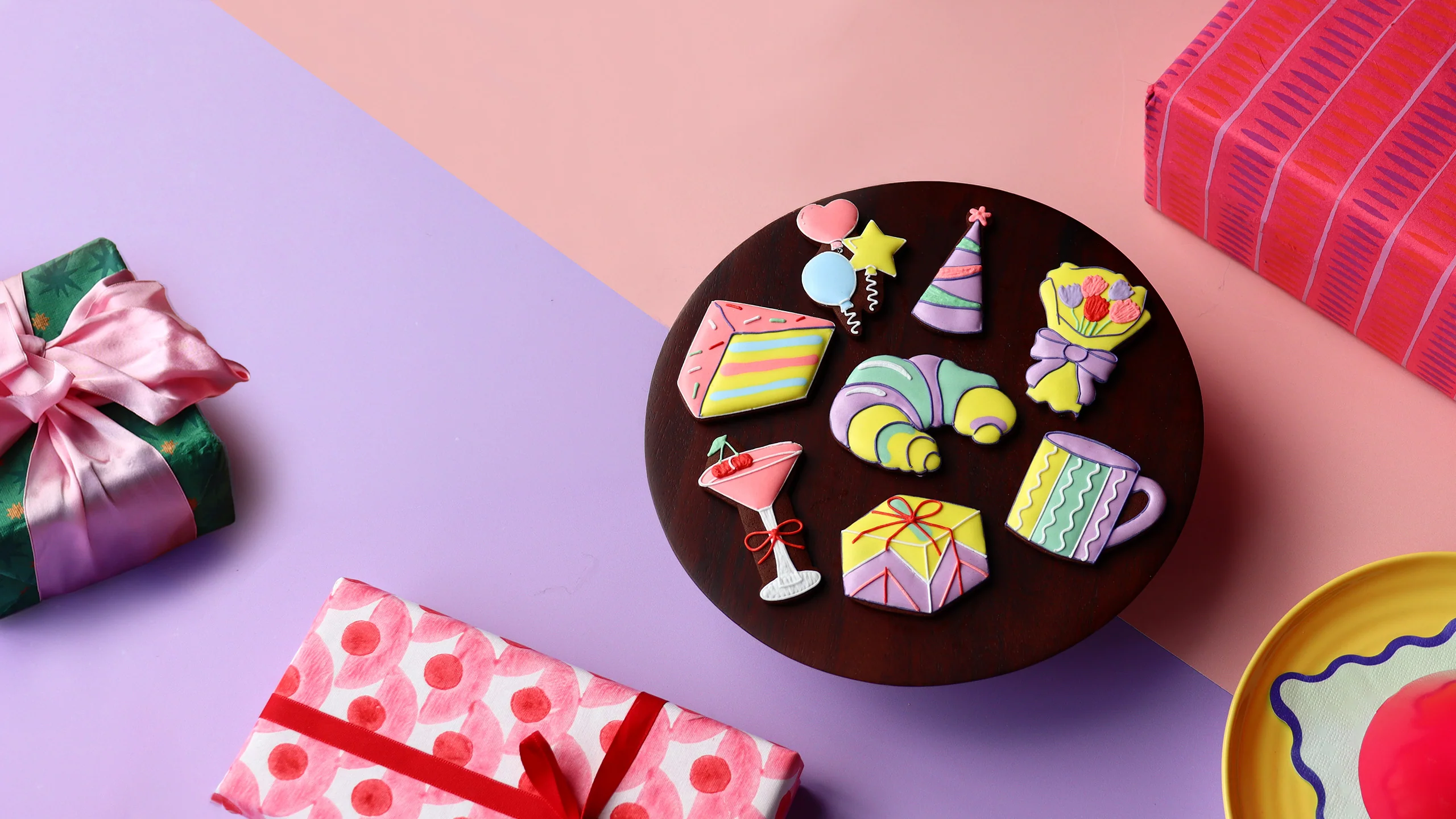 Exquisite Hand-Iced Biscuit Gifts